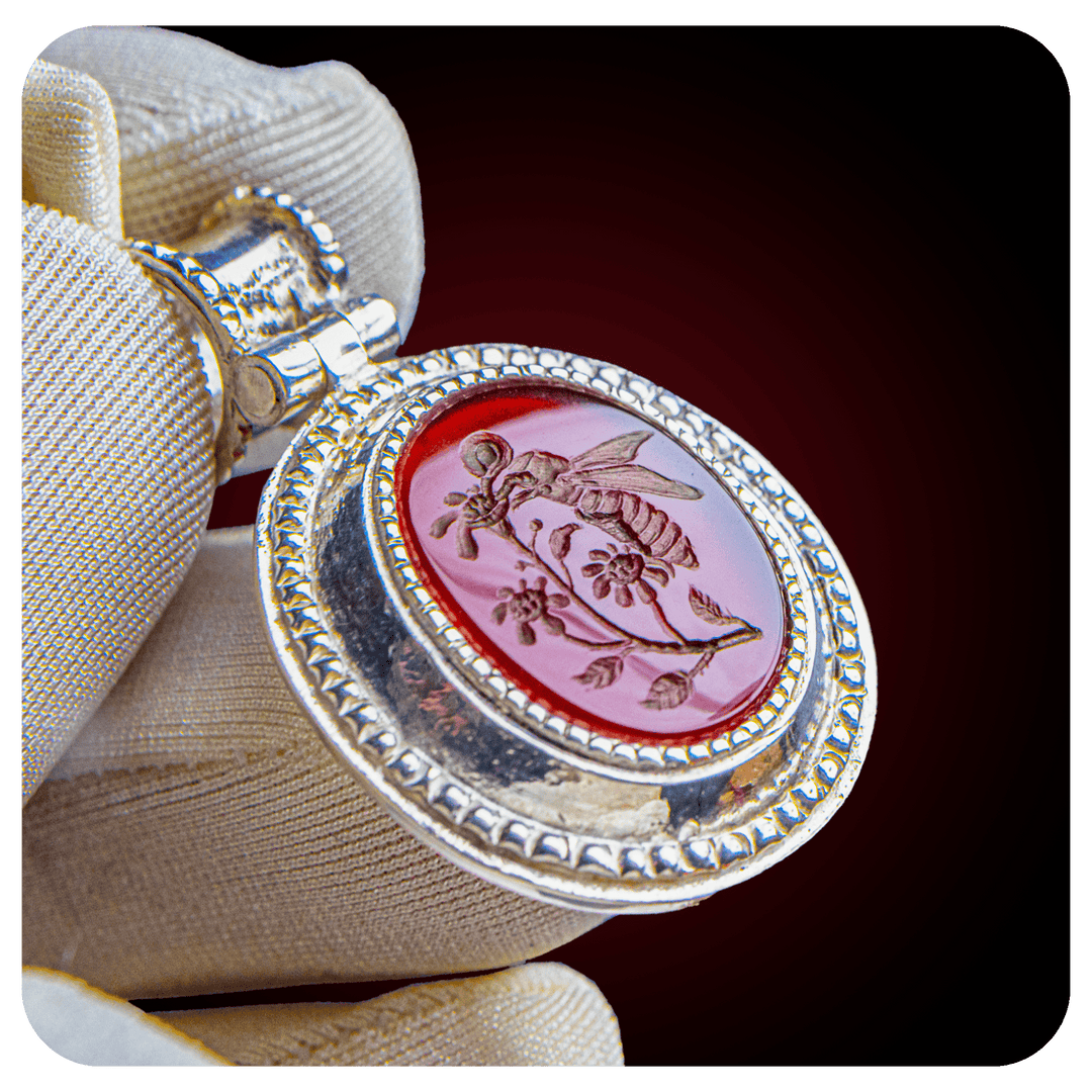 Humming bee, Intaglio Pendant, Carnelian Stone