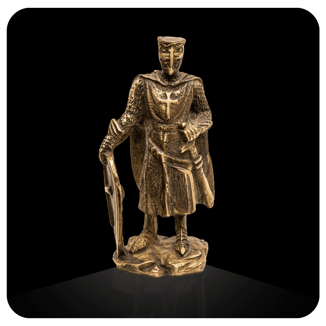 Crusader Statue