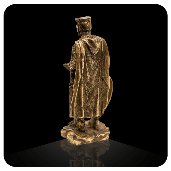 Crusader Statue