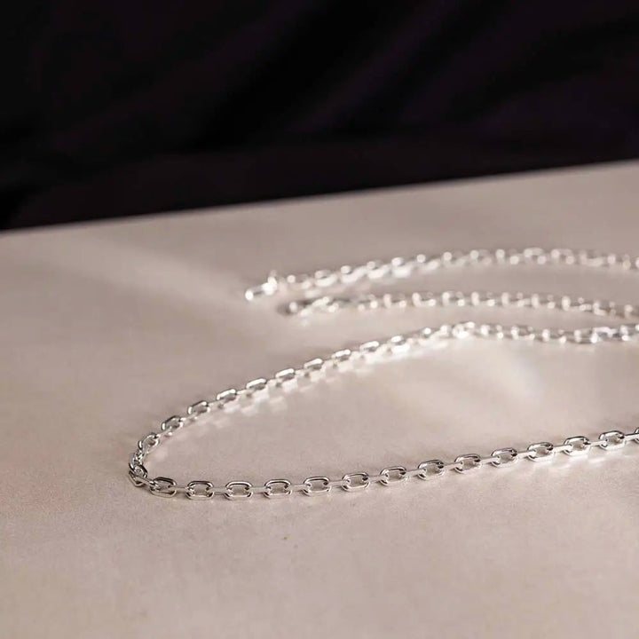 Modern Round Chain