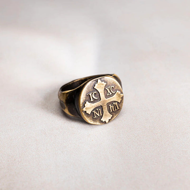 The Fifth Crusader ring