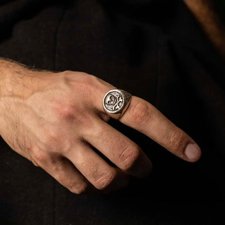 The Jolly Roger Bundle - Ring + Pendant + Leather Strap