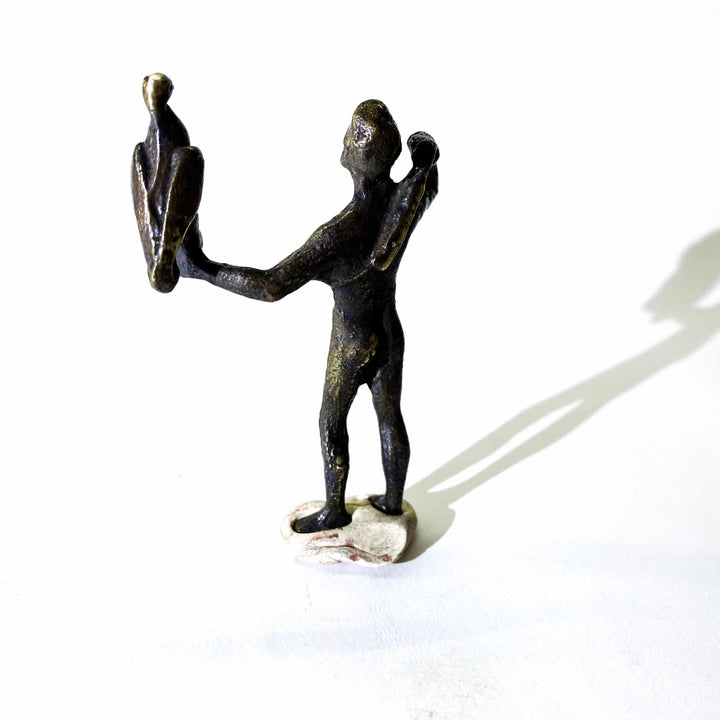 Roman hunter with eagle