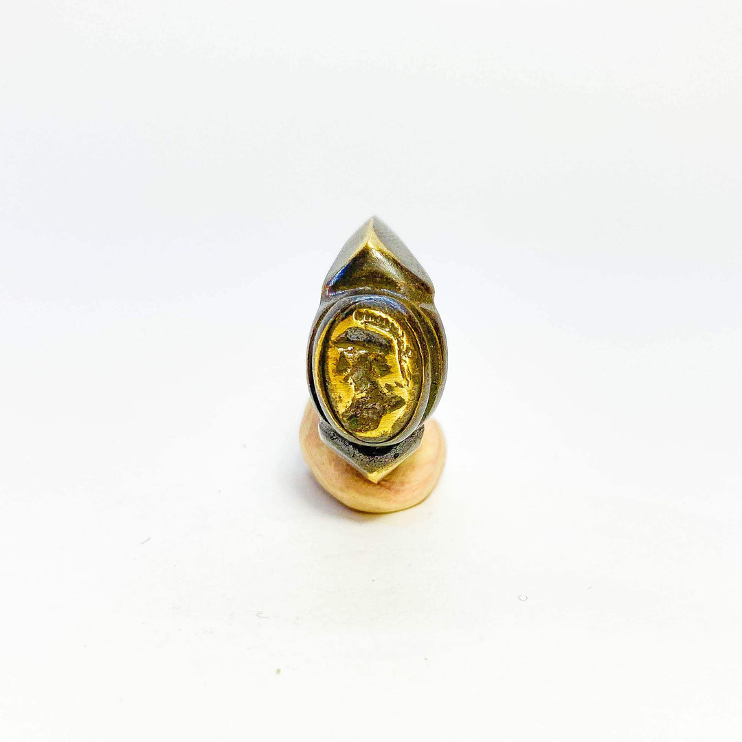 Intaglio Bronze III
