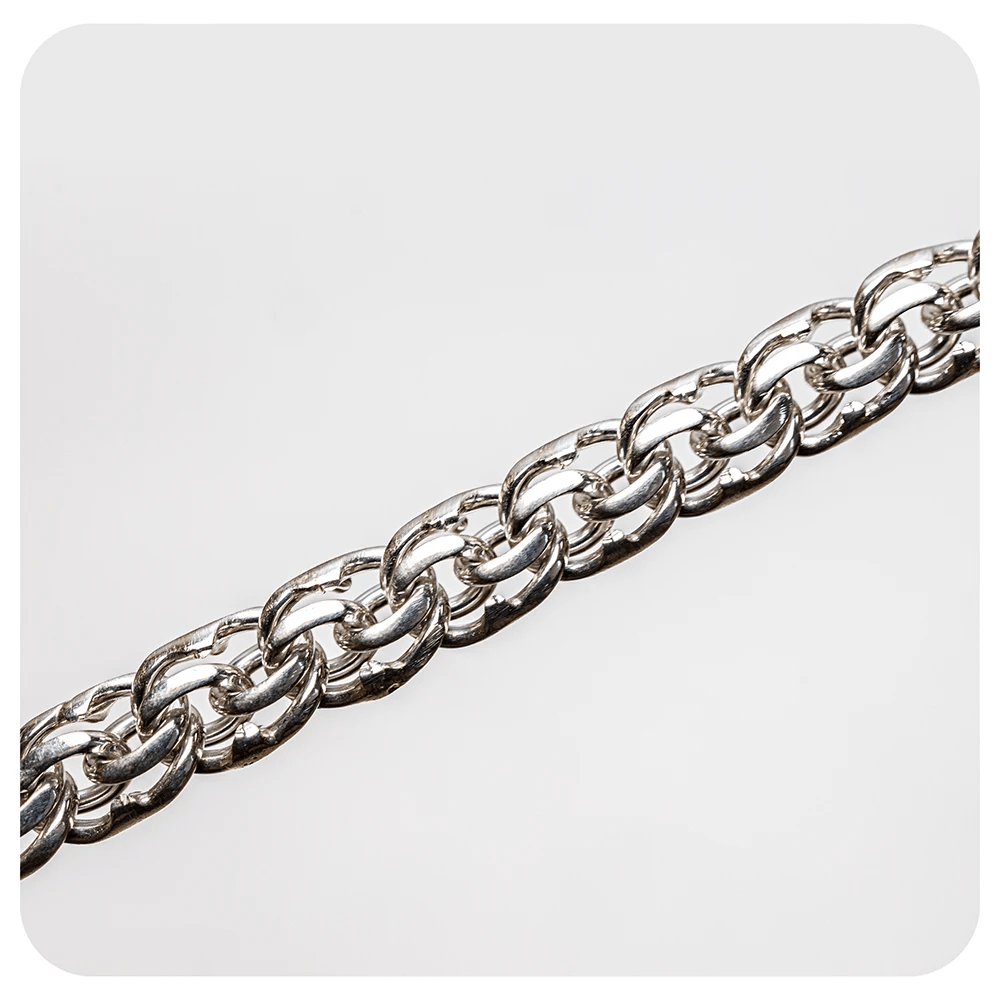 Augusta's Delicate Roman Bracelet - SPQR SHOP