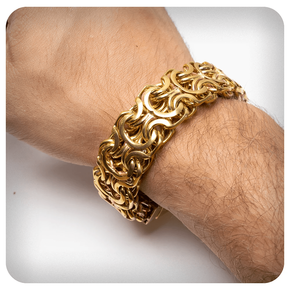 Centurion's Bold Roman Bracelet - SPQR SHOP