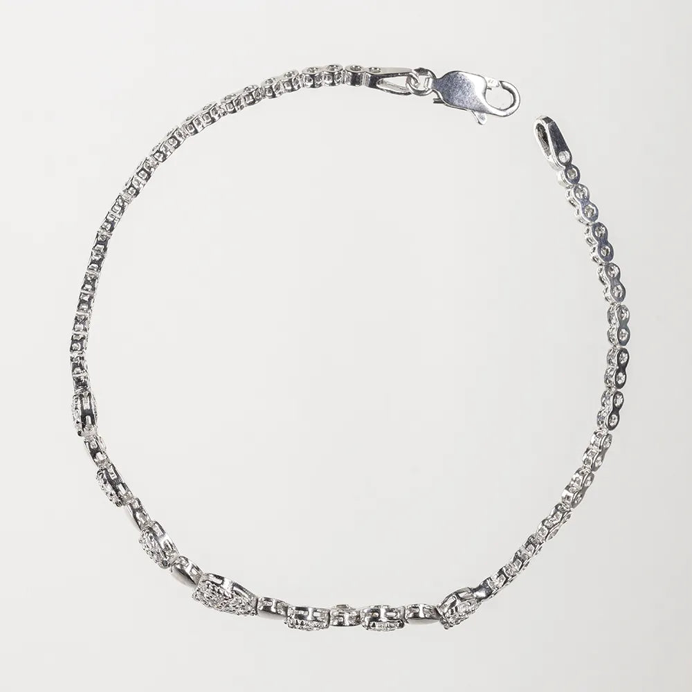 Regina’s Embrace Bracelet - SPQR SHOP