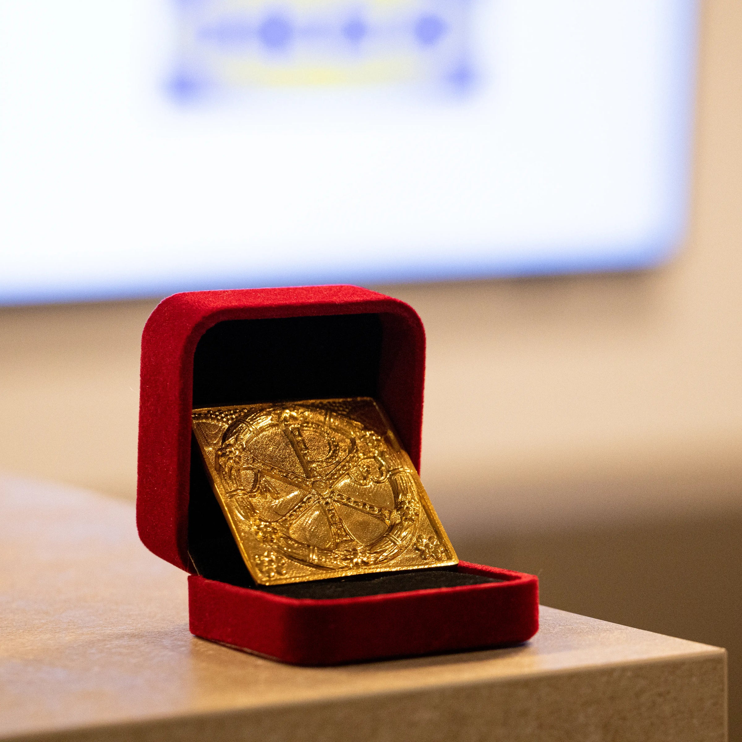 Chi-Rho Gold-Plated Plaque in Gold - SPQR SHOP