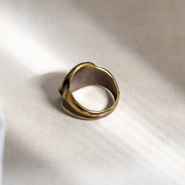 ETERNAL TRINITY RING – SACRED KNOT OF UNITY