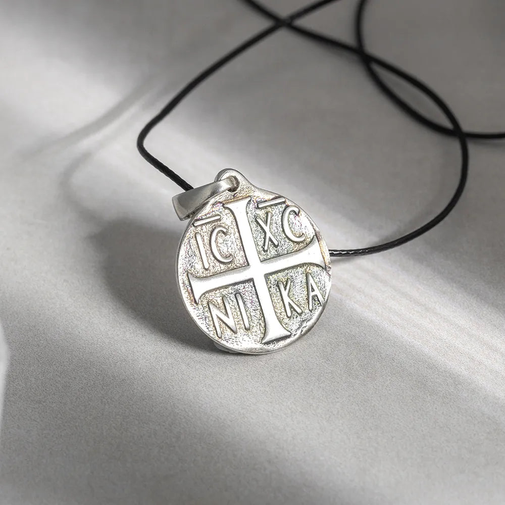 CRUSADER - Pendant