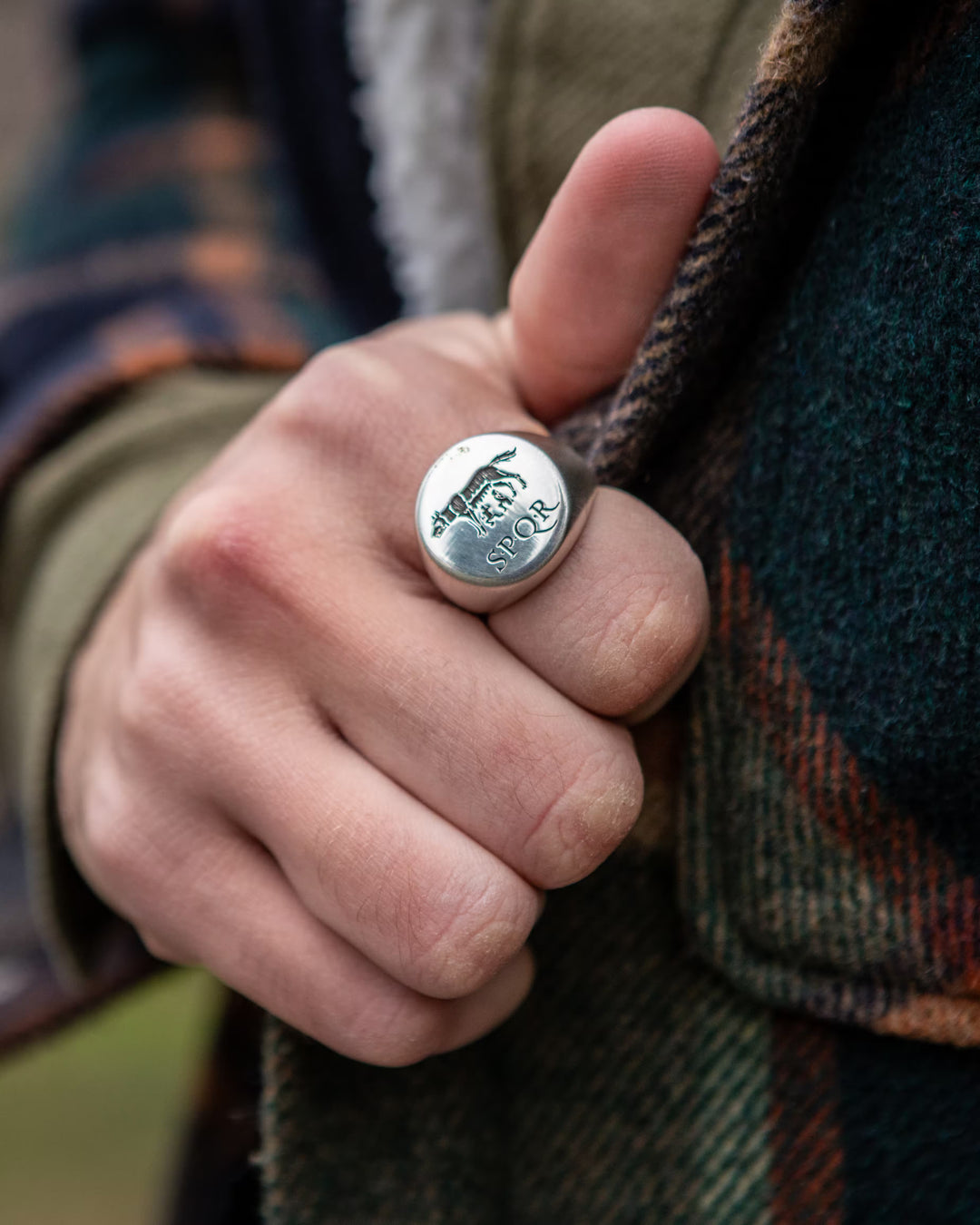 Legio SPQR III worn on hand - SPQR SHOP