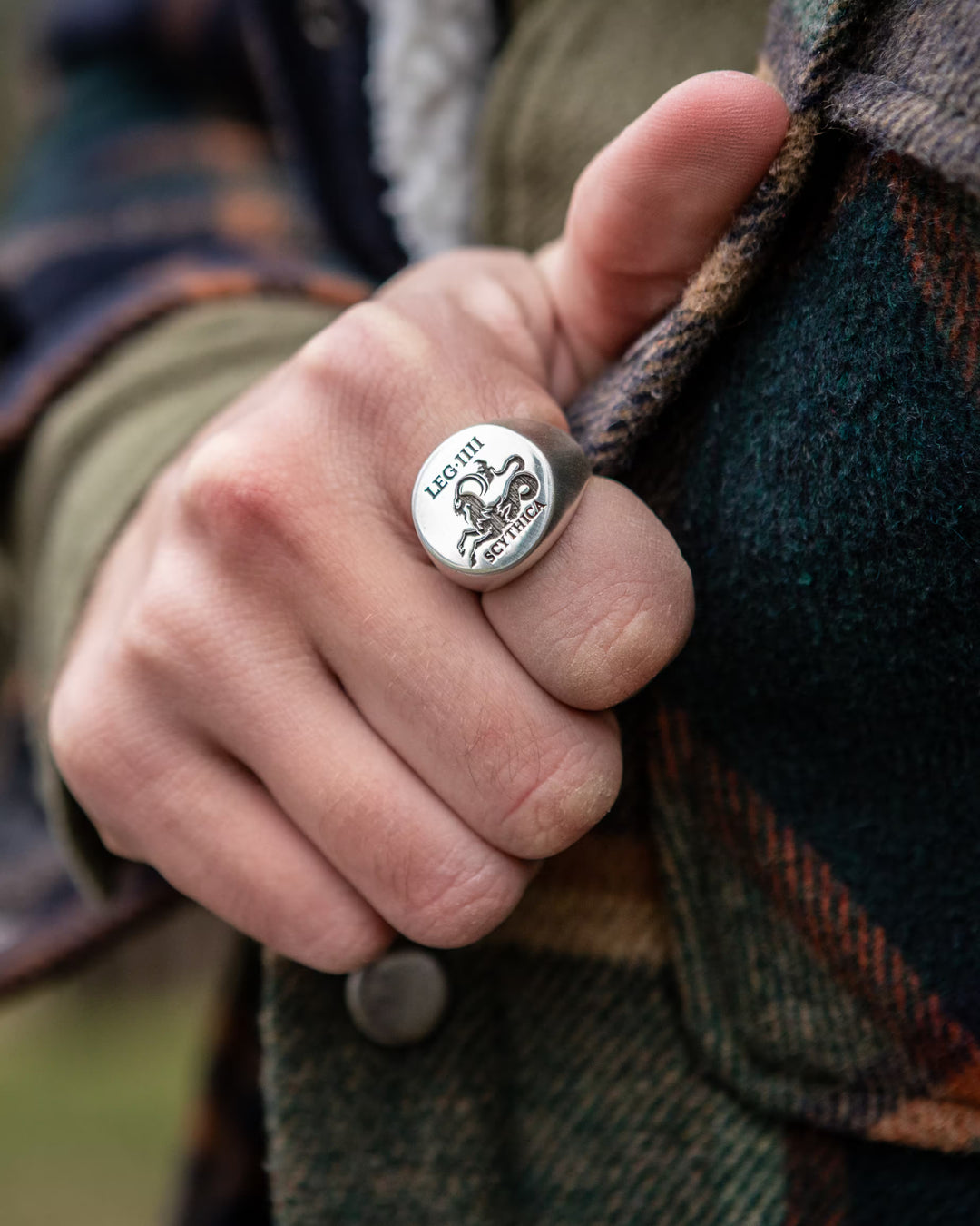Legio XXII Primigenla worn on hand - SPQR SHOP