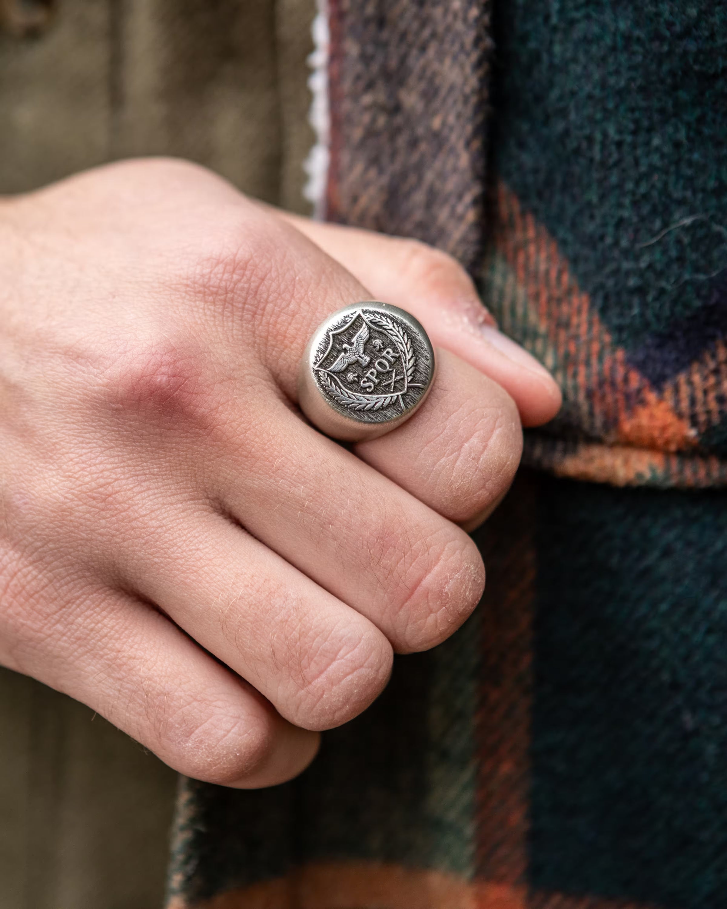 Legio SPQR XV worn on hand - SPQR SHOP