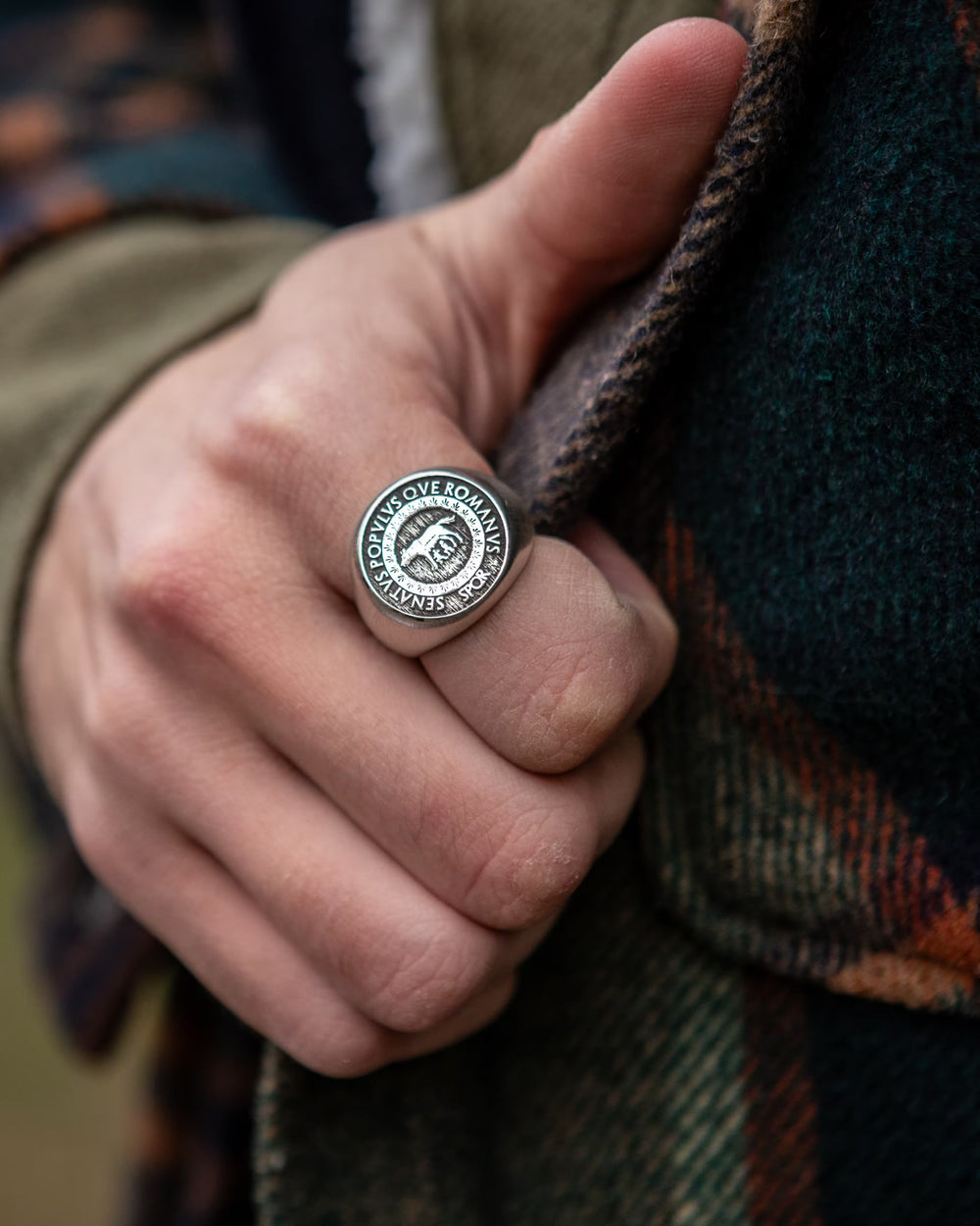 Legio SPQR XVII worn on hand - SPQR SHOP