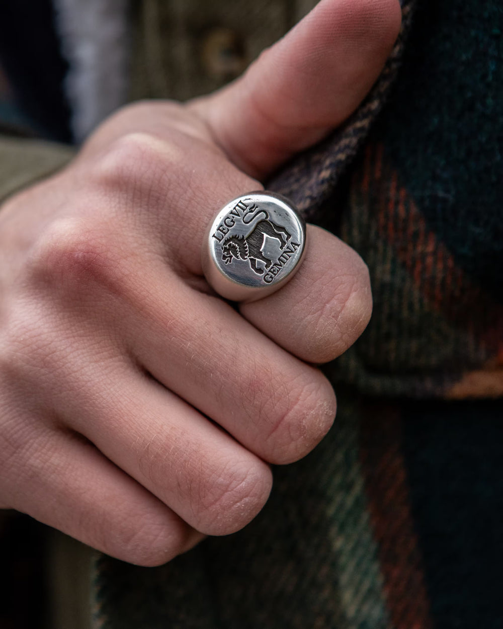 Legio VII Gemina worn on hand - SPQR SHOP