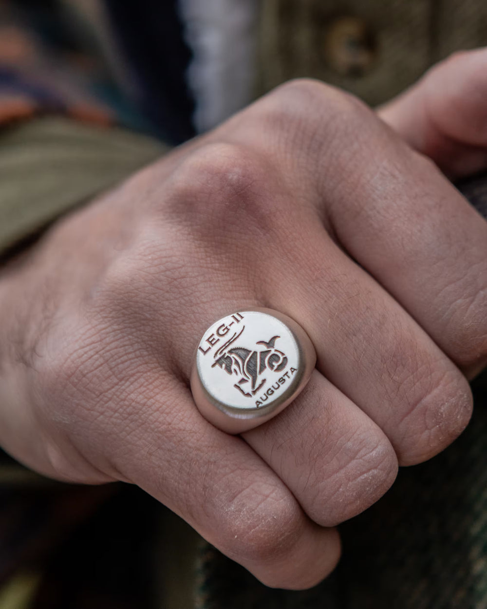 Legio II Augusta worn on hand - SPQR SHOP