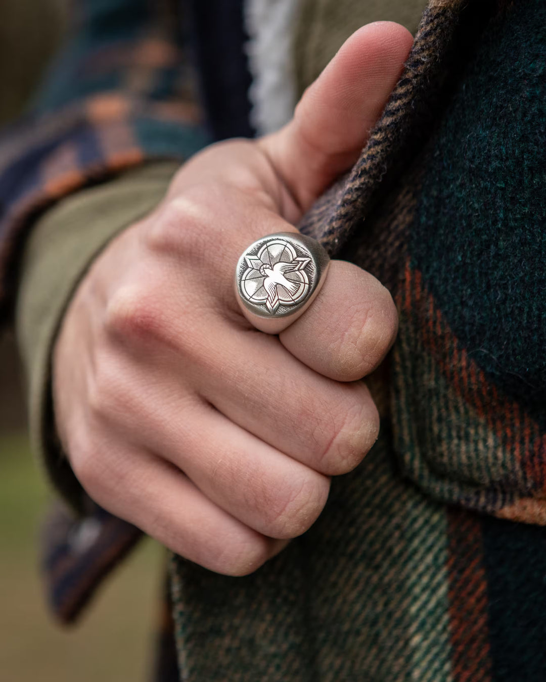 Holy Spirit, The Vatican worn on hand - SPQR SHOP