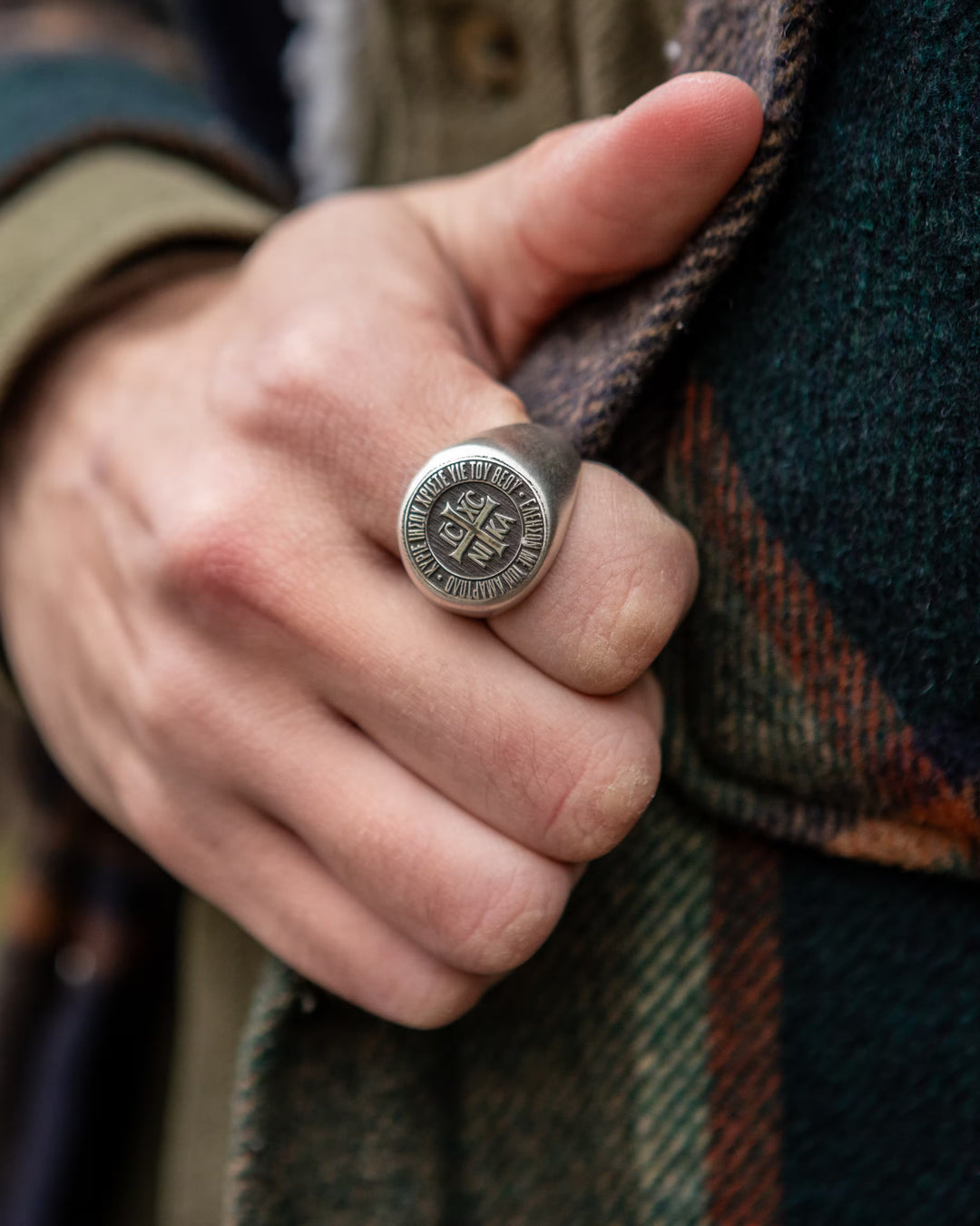 HOLY PROTECTION RING – IC XC NIKA worn on hand - SPQR SHOP