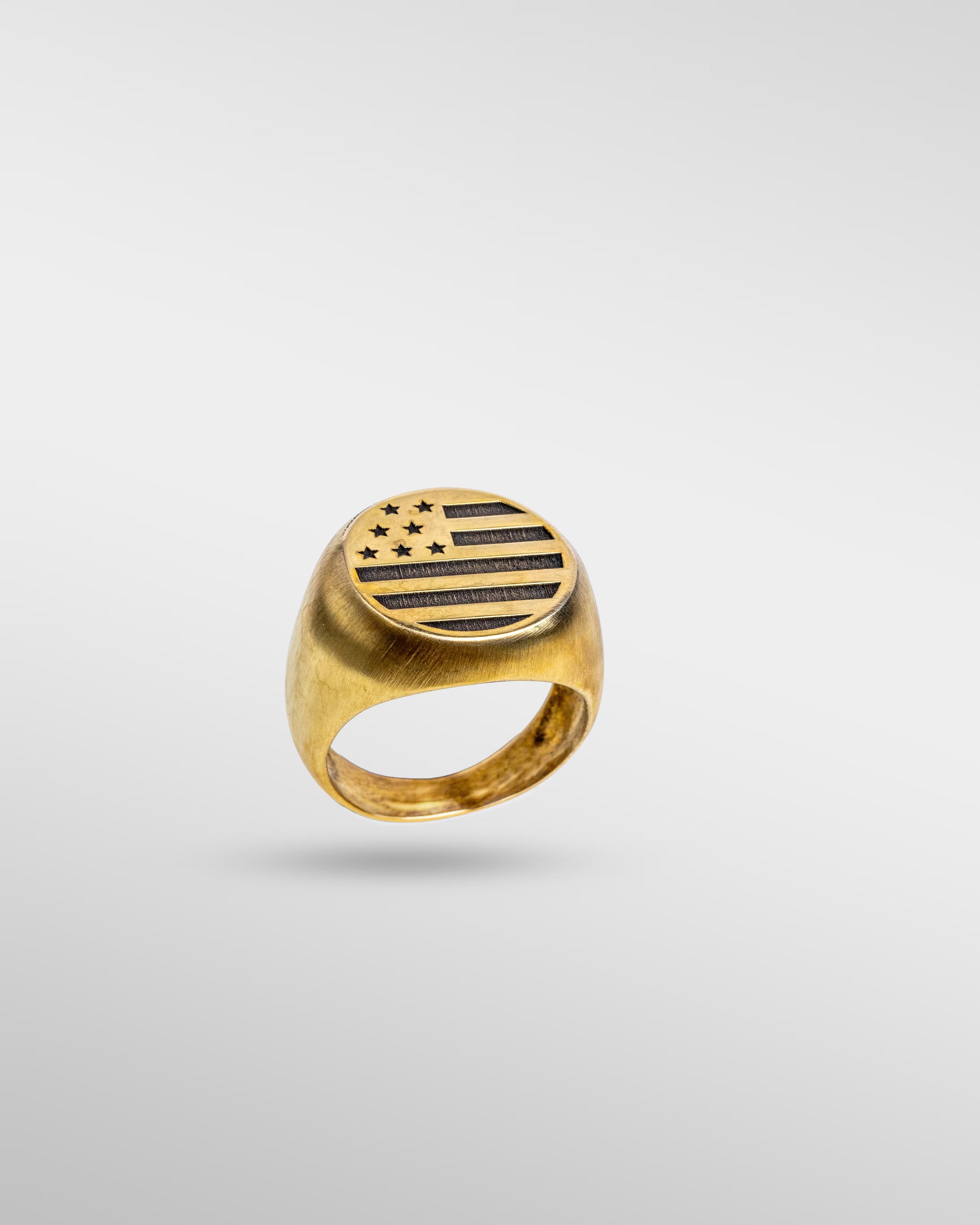 United States of America in Gold - SPQR SHOP