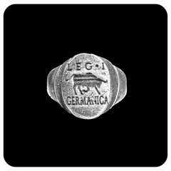Legio I Germanica with Bull in Silver - SPQR SHOP